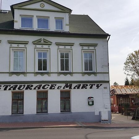 Отель Restaurace U Marty Dubi  Экстерьер фото